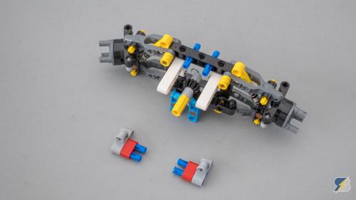 42077 B PF 036