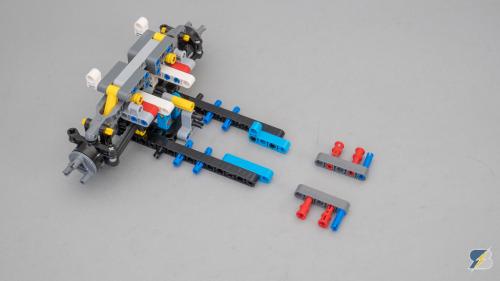 42077 B PF 051