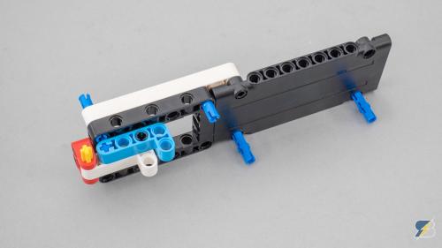 42077 B PF 071