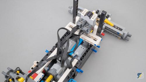 42077 B PF 108