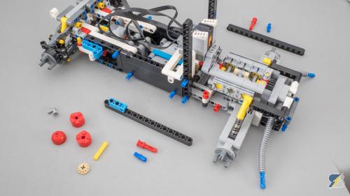 42077 B PF 111