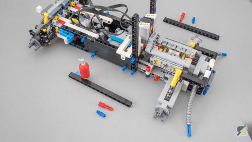 42077 B PF 114