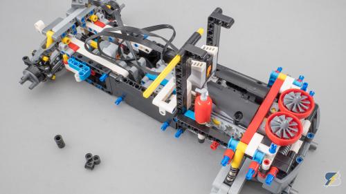 42077 B PF 126
